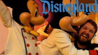 MICKEY BROKE ME!!! - Disneyland Impressions Goofy's Kitchen Part 2