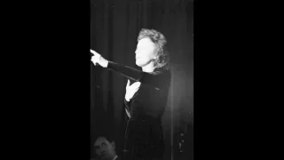 L'accordéoniste - Edith Piaf (Live Au Carnegie Hall)