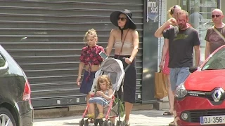 EXCLUSIVE - Maggie Gyllenhaal and her family celebrate the 4th of July in Paris