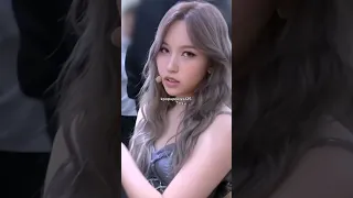 She really knwo how to flirt with us 🥵🙈 #twice #mina #twiceedit #misamo #sana #twicemomo #kpopedit