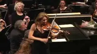 Elizabeth Pitcairn plays Hora Staccato