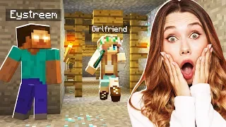 SCARING MY GIRLFRIEND IN MINECRAFT!