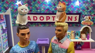 Barbie and Chelsea Visit the Cat Adoption Center