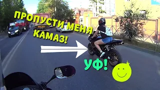 Honda CBR 600000 ПО ГОРОДУ!!!