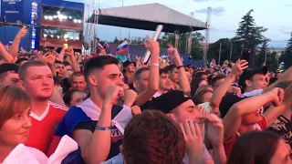 Все танцуют локтями в Самаре #Fifafanfest 7 июля 2018 год