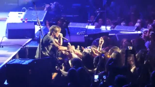 Keith Urban Live *You Gonna Fly*  16/12/16 Brisbane Australia.