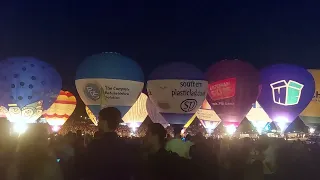 Bristol Balloon Fiesta night glow