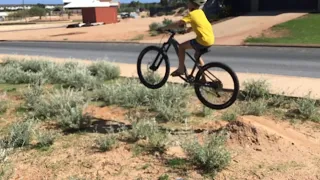 Giant stp 26 vs bmx jumping part 1