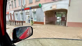 О боже что творится! Наводнение в Крыму!
