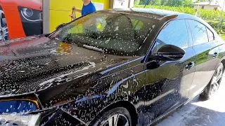 Manual Car Washing.