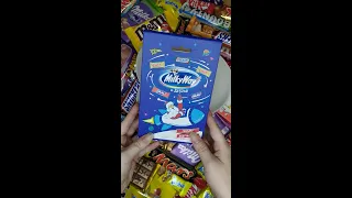 Very Yummy Chocolate Bars MilkyWay Snickers Twix (ASMR)