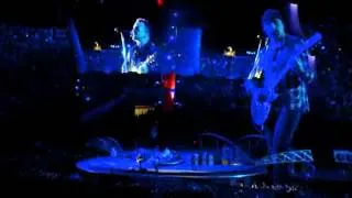 U2 360 - One live at the Rose Bowl (HD)