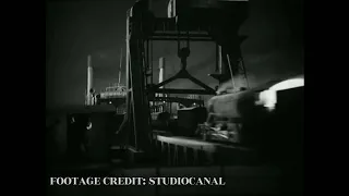 Number Seventeen (1932) Train Crash scene