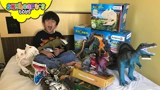 Dinosaur toys from Jurassic Park! Skyheart opens rubber dinosaurs, schleich, figures, eggs