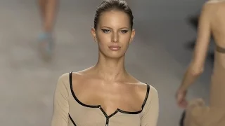 Karolina Kurkova Runway Throwback