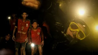 Así encontraron a los niños atrapados en la cueva | 13 vidas | Prime Video España
