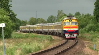 12-вагонный дизель-поезд ДР1А 2 / 12 cars of DR1A DMU 2