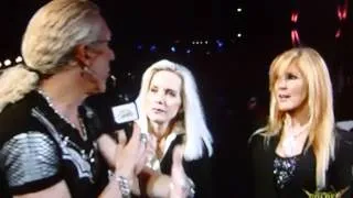 DEE SNIDER talks to LITA FORD and CHERIE CURRIE at the 2014 GOLDEN GODS AWARDS