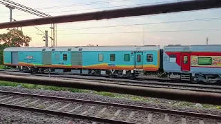 SABARMATI BG-PATNA EXPRESS(Summer special) departing VARANASI JN#indianrailways #train #varanasi