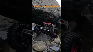 Creepin and crawlin… Rock Crawling with the Axial Capra! #rc #4x4 #rockcrawler