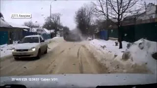 Подборка Аварий и ДТП Февраль 1 2014 Car Crash Compilation February 720p