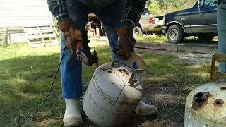 Making cans to catch catfish