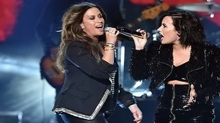 AMAs 2015- Demi Lovato And Alanis Morissette's Performance At the 2015 AMAs Was Crazy