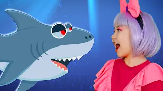 Baby Shark Finger Family & Sharks in the Water! 🦈 + MORE  | Kids Funny Songs