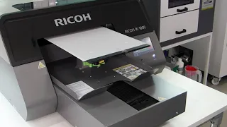 2-in-1: DTG und DTF mit der Ri1000 vom RGF-Partner Ricoh