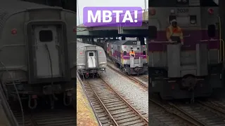 Fast Amtrak Train Vs. Slow MBTA Train!