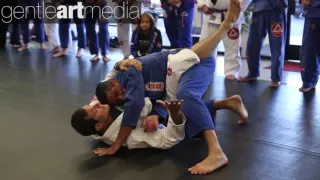 Roger Gracie: sweep from closed guard