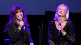 Marie Osmond Performs With Olivia Newton John