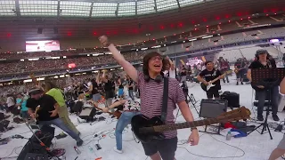 blitzkrieg bop- Rockin'1000 (Stade de France, 29 juin 2019)