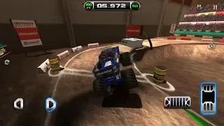 Monster Truck Destruction League Xmaxx Race level 15