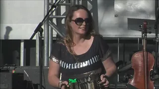 Niamh Ní Charra live at the 2014 Mariposa Folk Festival