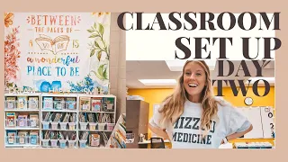 CLASSROOM SET UP DAY 2 | VLOG | 2nd Grade Teacher