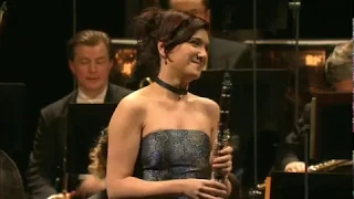 Sharon Kam plays Mozart Clarinet Concerto K.622 - Rondo Allegro