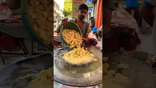 New Delhi Famous Chole Kulche #ytshorts #streetfoodindia #newdelhi