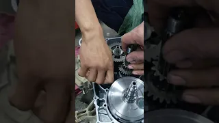 TVS 3 wheeler engine transmission assembling