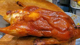 Crispy#RoastedDuck  #Roastedpig #SucklingPig #Hongkong #StreetFoodbelly #BBQPork  #ASMR #chatgpt