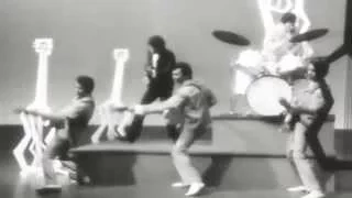 Tielman Brothers -  Bossa Nova Baby (nostalgic Indo rock Music Video) live at TV Show