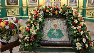 Божественная литургия и крестный ход в День памяти св. блж.  Матроны Московской