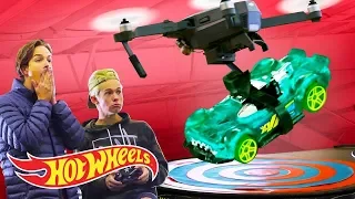 ТЕННЕР ФОКС ВСЁ ИСПОРТИЛ? | Hot Wheels неограниченные | @HotWheelsRussia  3+