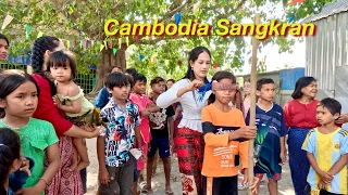 We Play Big Traditional Games For Kids In Pre Cambodian New Year