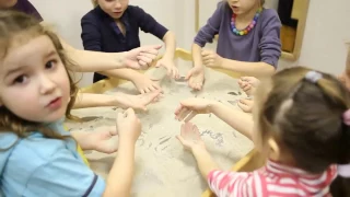 Арт-студия для детей 2-7 лет - лепка, рисование на песке и многое другое в детском клубе "Умничка"