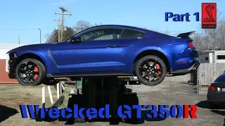 Rebuilding wrecked 2016 Ford Mustang gt350R part 1