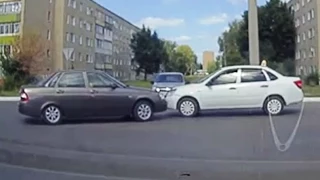 Car Crash & Accident Compilation August 2015 (3)