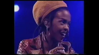 Lauryn Hill - Fu-Gee-La (Live In Japan 1999) (VIDEO)