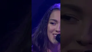 Olivia Rodrigo vs Elizabeth Gillies Singing Drivers License