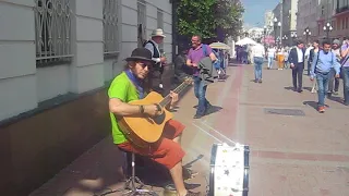 old arbat  street 24 05 2018 03 фрикинг аут Рома лэ